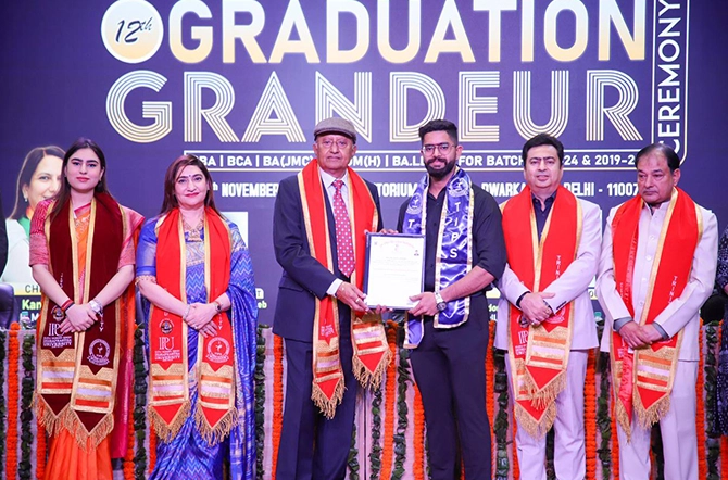 12 Graduation Grandeur